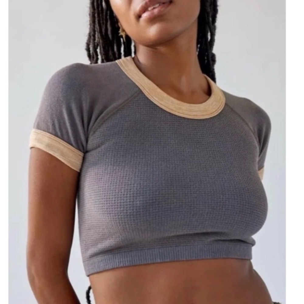 Out From Under‎ On My Way Seamless Short Sleeve Crop Grey XS S Urban Outfitters